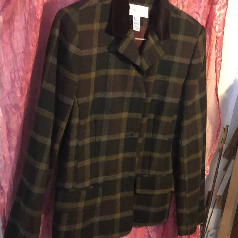 Like New blazer by jones & co size 10